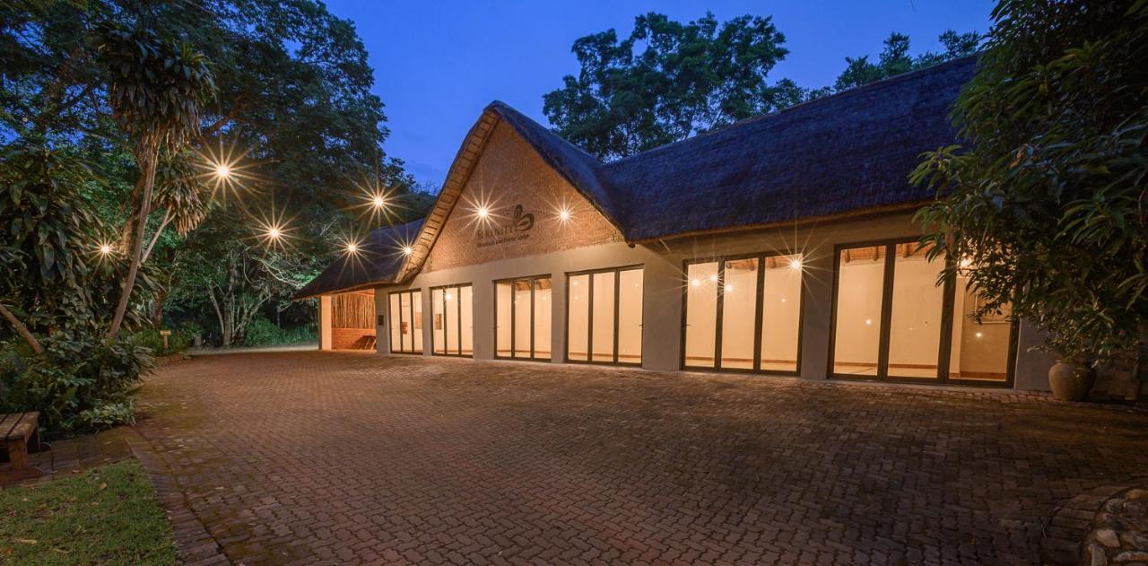 Serenity Mountain And Forest Lodge Malalane Ngoại thất bức ảnh